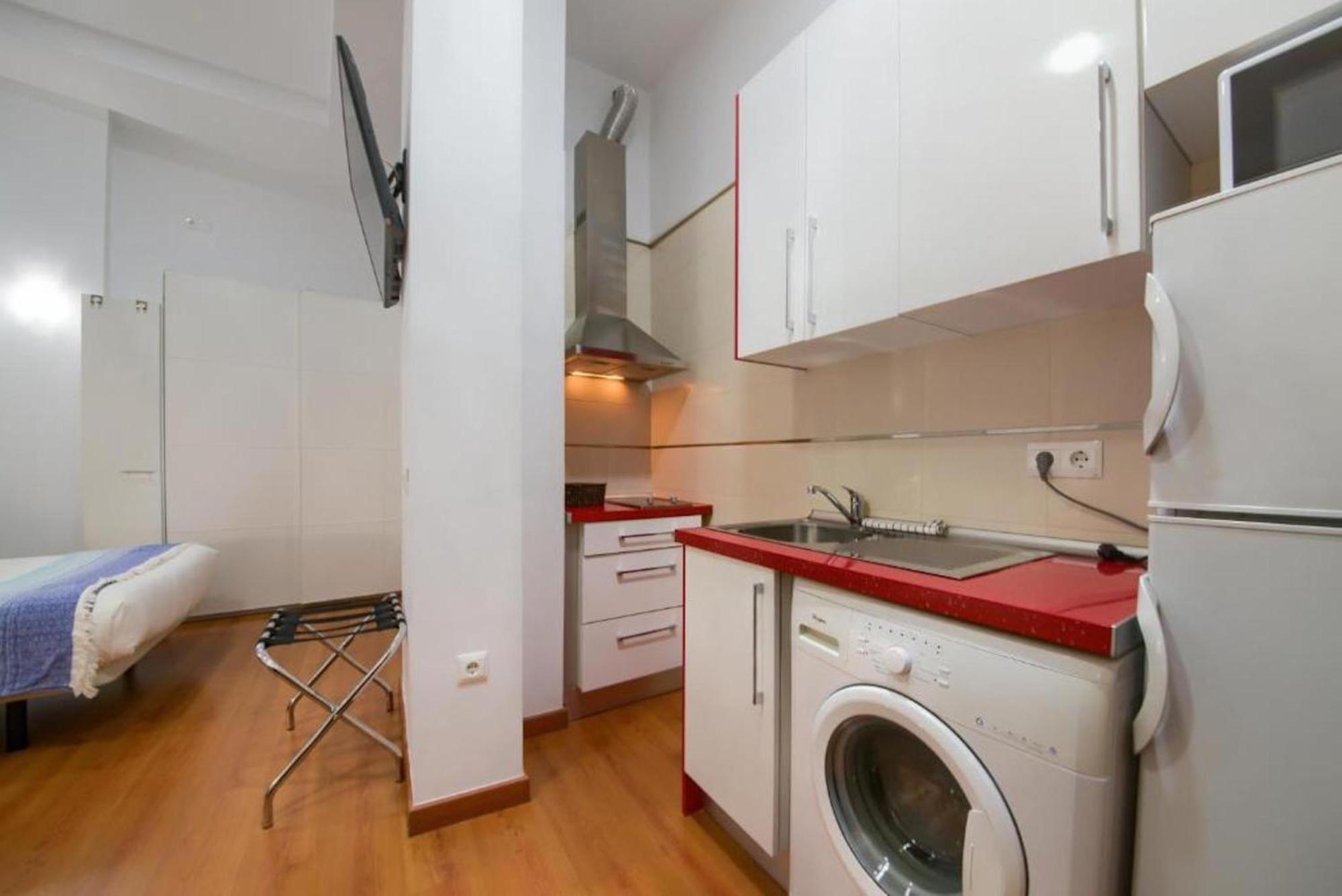 Apartments Holidays2Malaga City Center * Málaga